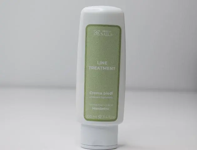 Imagen Crema piedi idratante e rigenerante. Mandarino 100 ml Hello Nails