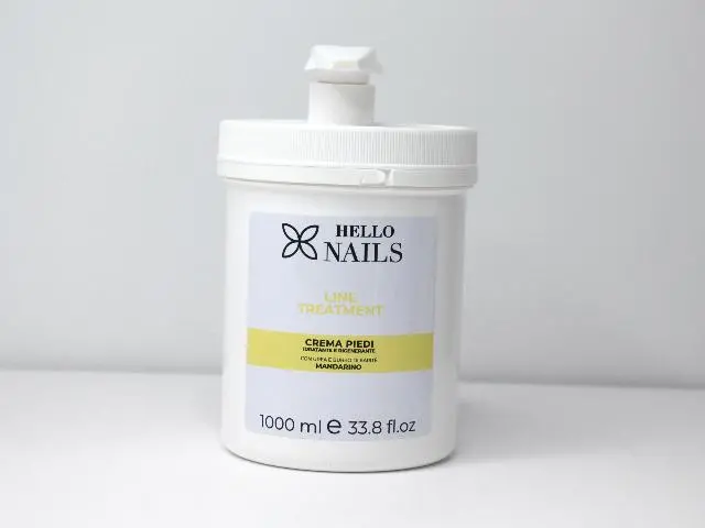 Imagen Creme hidratante e regenerador para os pés. Tangerina 1000ml Hello Nails